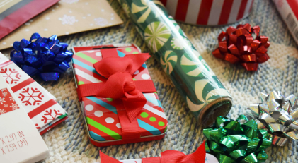 Personalising Your Gifts Online: The Power of eCards