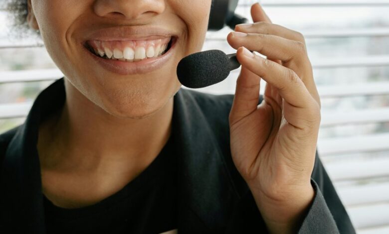 business assistance via 21avchat