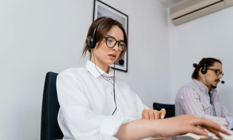 fast help business hotline