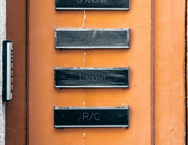 track numbers and names