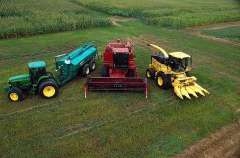 How the Internet Has Changed the Way Farmers Source Machinery Parts